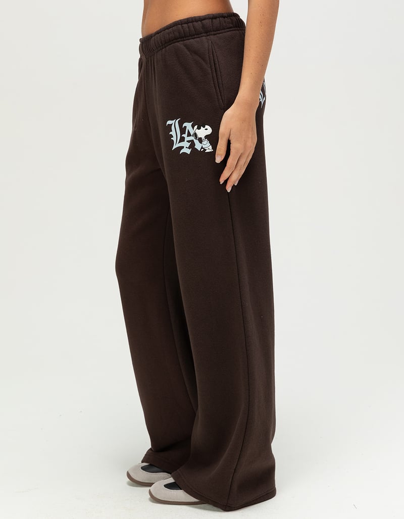 RIOT SOCIETY x Peanuts LA Snoopy Womens Sweatpants image number 3