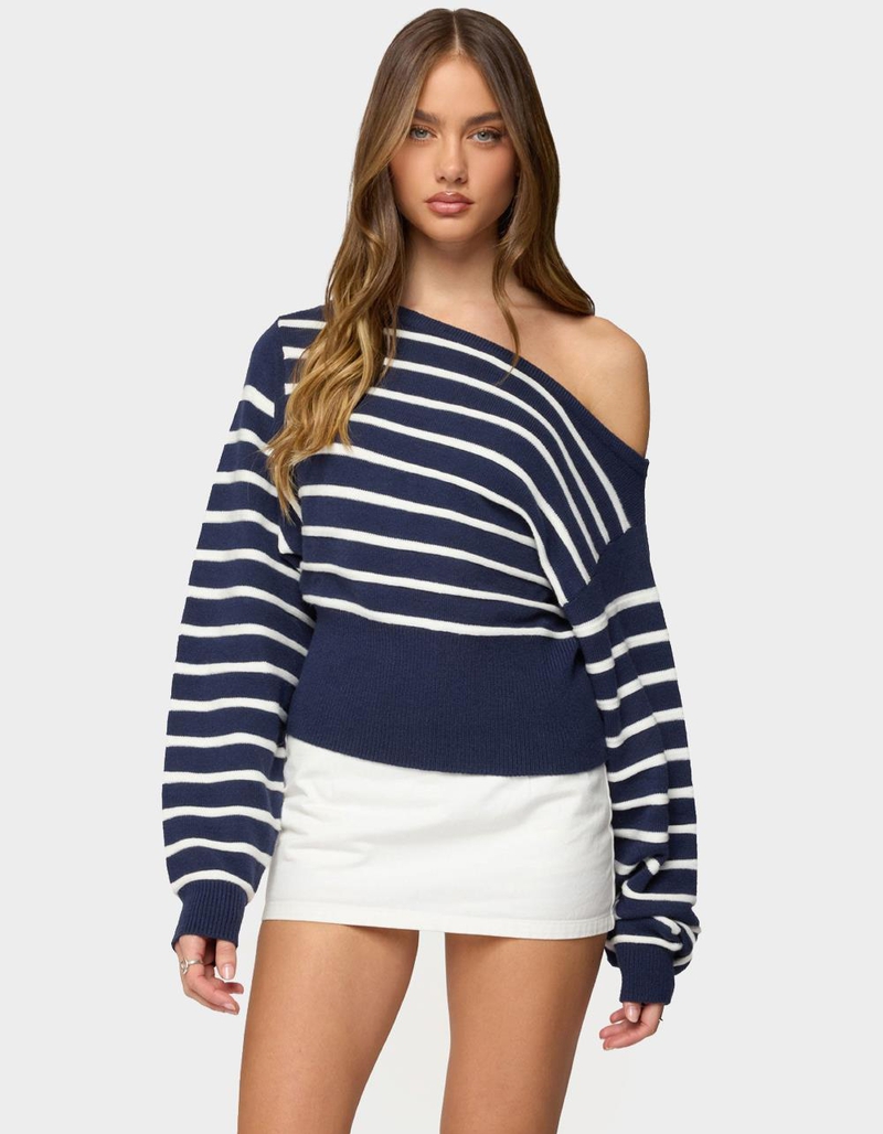 EDIKTED Mika Off Shoulder Oversized Sweater image number 0