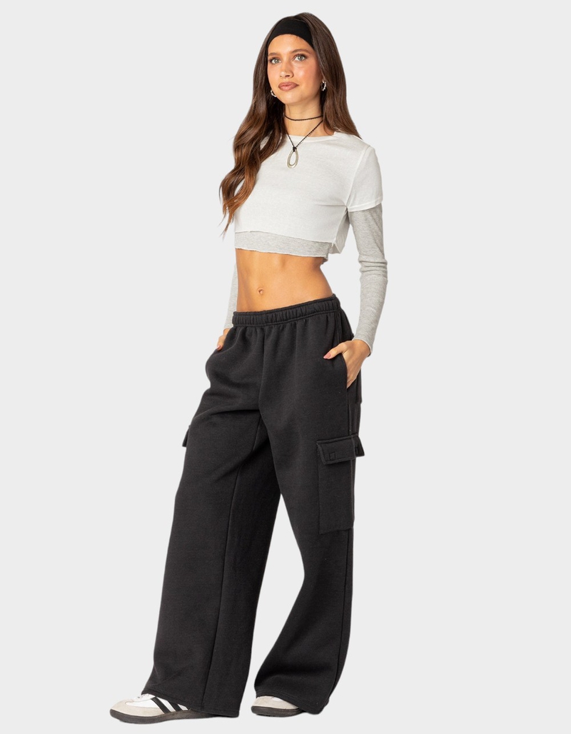 EDIKTED Wide Leg Cargo Sweatpants image number 4