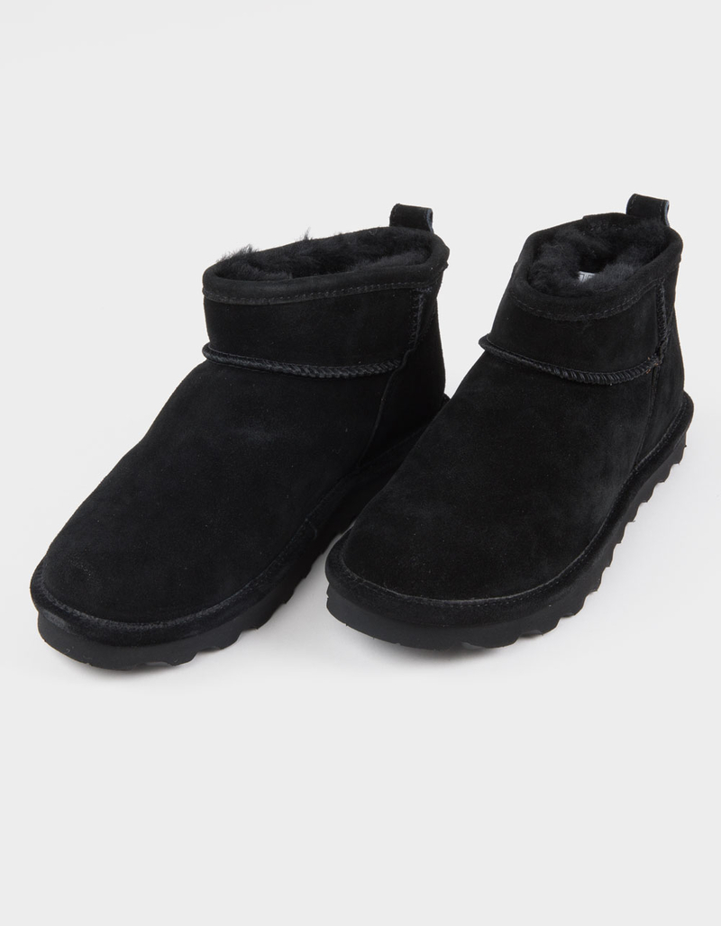 BEARPAW Shorty Womens Ankle Boots image number 0