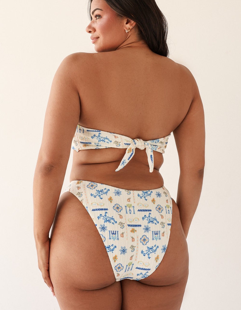 DIPPIN' DAISY'S Lotus Bandeau Bikini Top image number 6