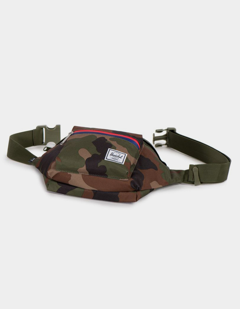 HERSCHEL SUPPLY CO. Seventeen Hip Pack image number 2