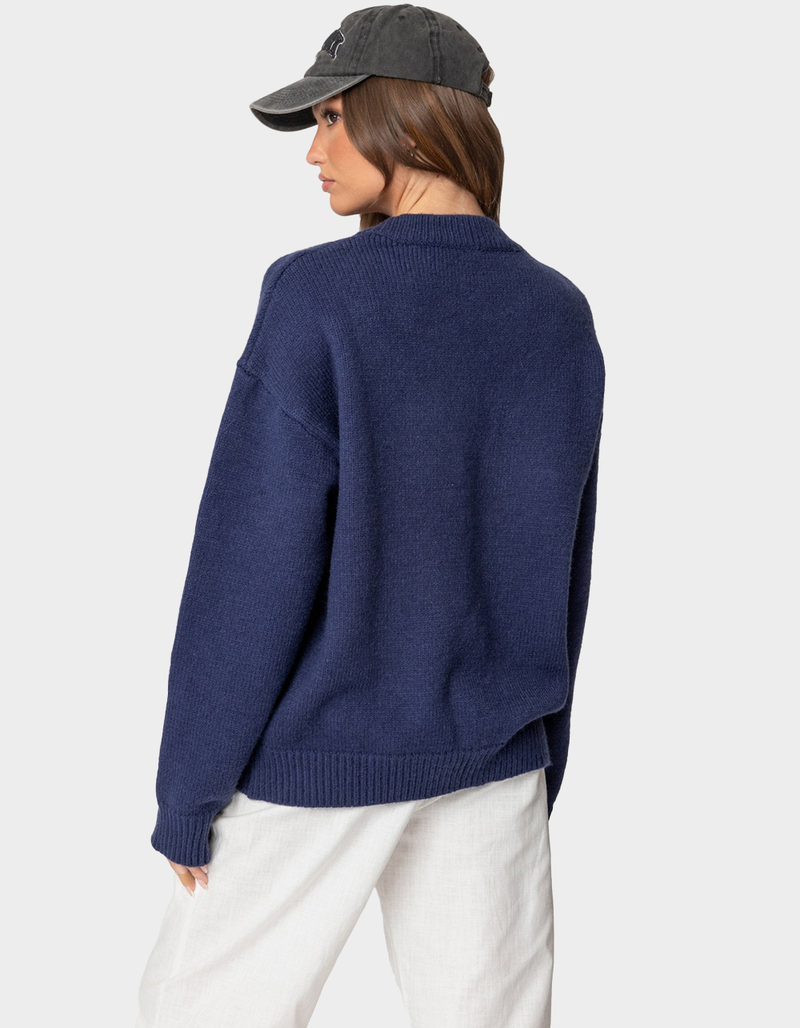EDIKTED Magic 8 Oversized Chunky Knit Sweater image number 4