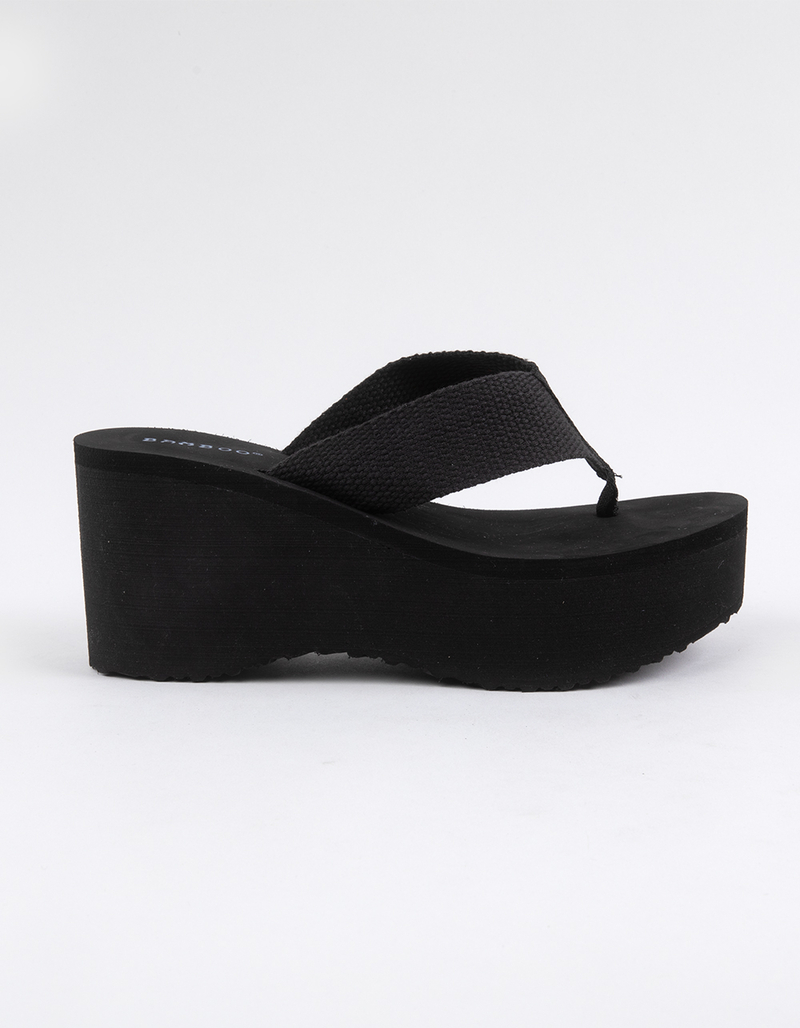 BAMBOO Poolside Womens Platform Sandals image number 1