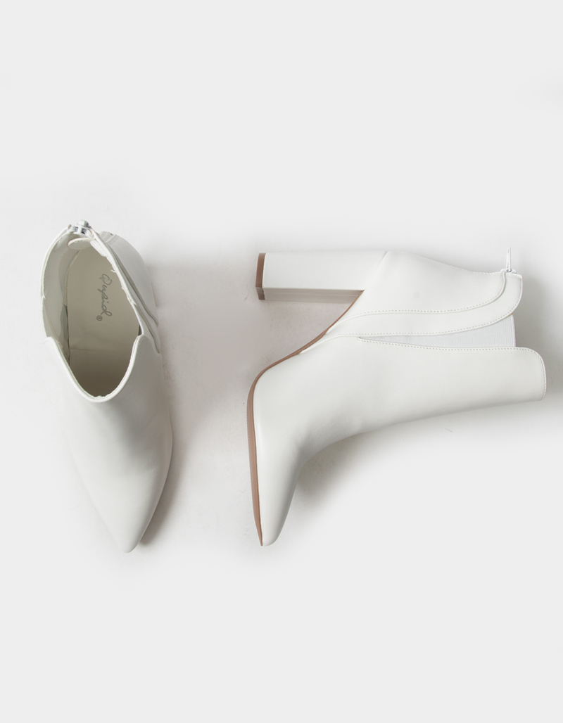 QUPID Side Stretch Womens Boots image number 4