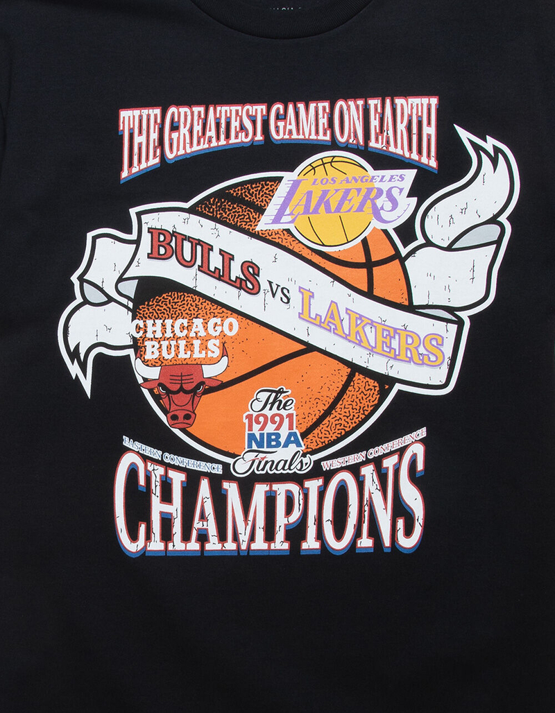 MITCHELL & NESS Bulls vs. Lakers 1991 NBA Finals Mens Tee image number 3