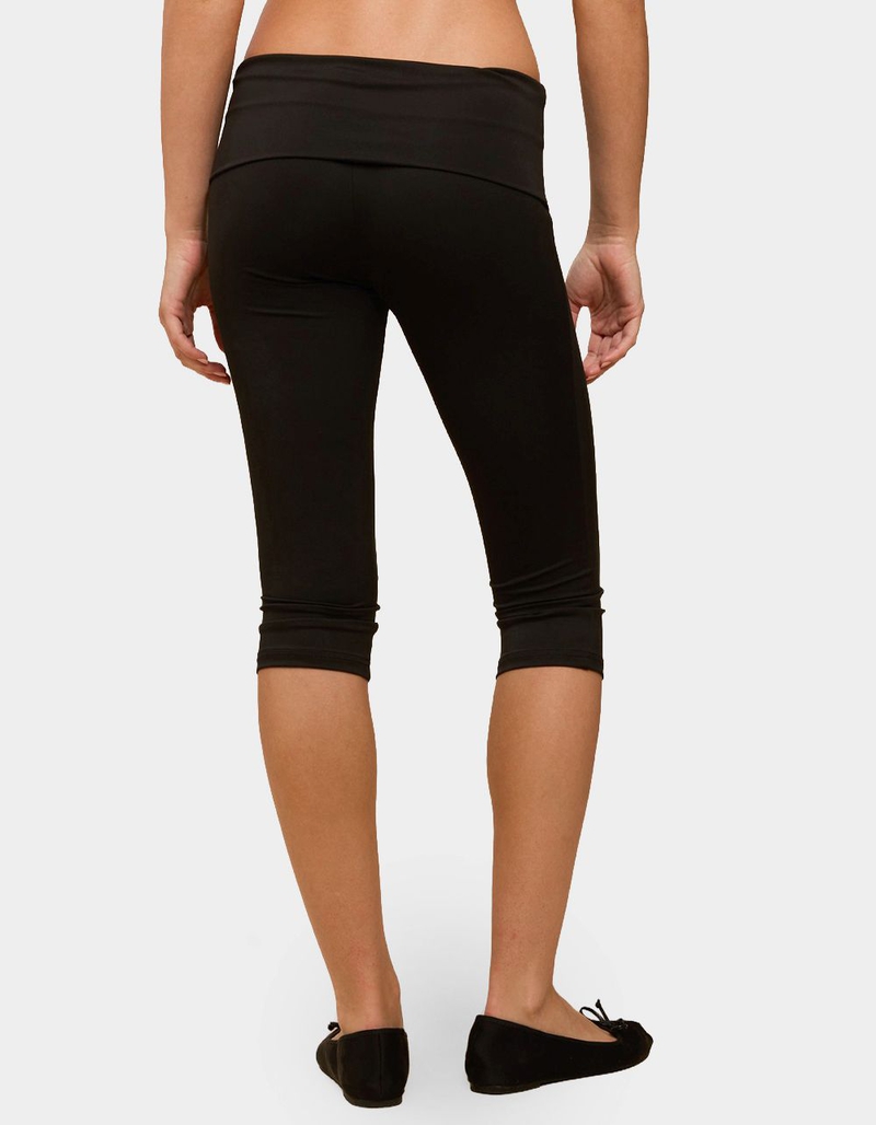 EDIKTED Ravena Foldover Capri Leggings image number 2