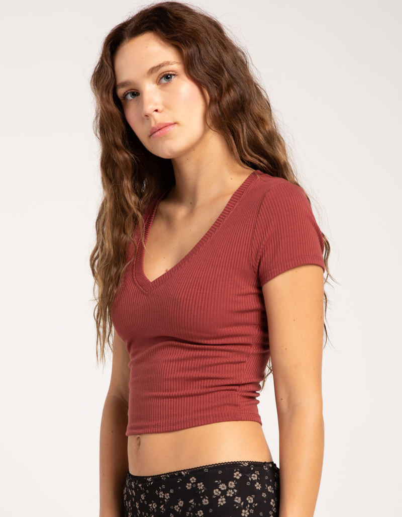 TILLYS V-Neck Rib Womens Tee image number 1