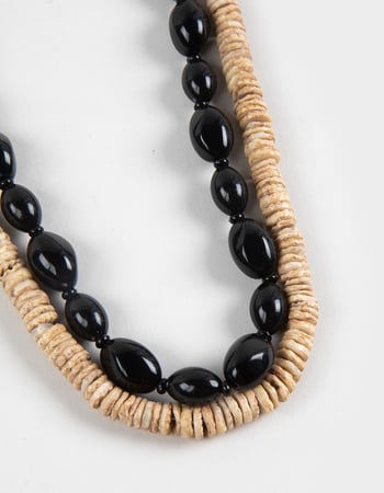 RSQ 2 Pack Puka Shell Necklaces Alternative Image