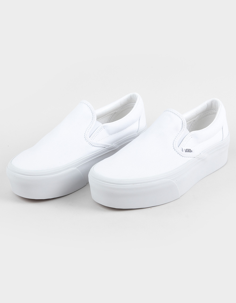 VANS Classic Slip-On Womens Platform Shoes image number 1