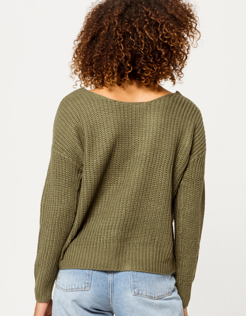 SKY AND SPARROW Twist Front Olive Womens Pullover image number 2