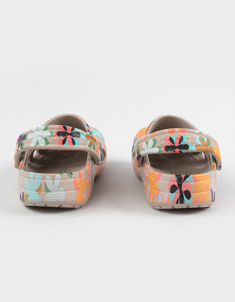 CROCS Classic Retro Summer Womens Clogs image number 3