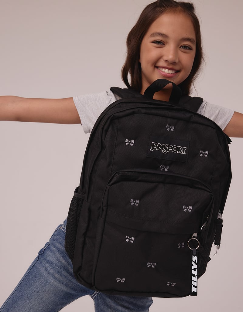 coach backpack red and brown Court In Maxi Signature Canvas ready versatility. Rivington Backpack With Rexy VINTAGE EDITIONS INC. Size:GRPJC60MH