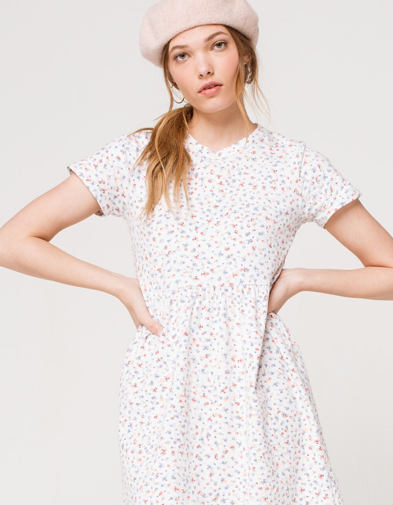 IVY & MAIN Ditsy Babydoll Dress image number 0