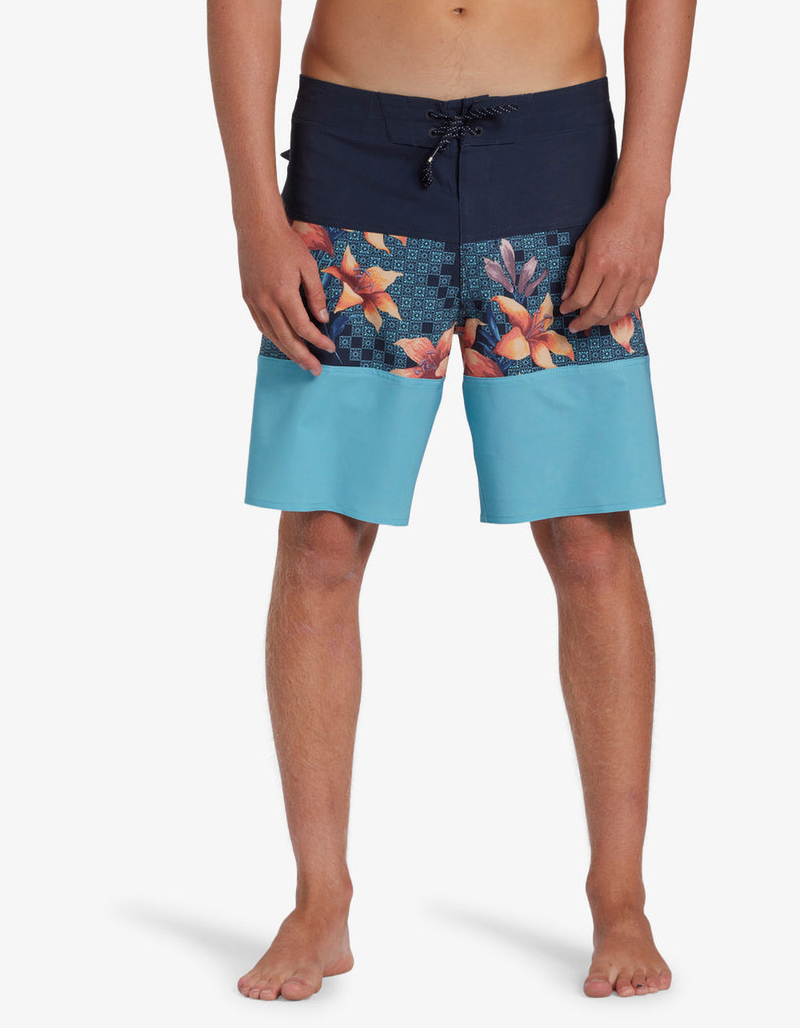 BILLABONG Tribong Pro Mens 18" Boardshorts image number 1