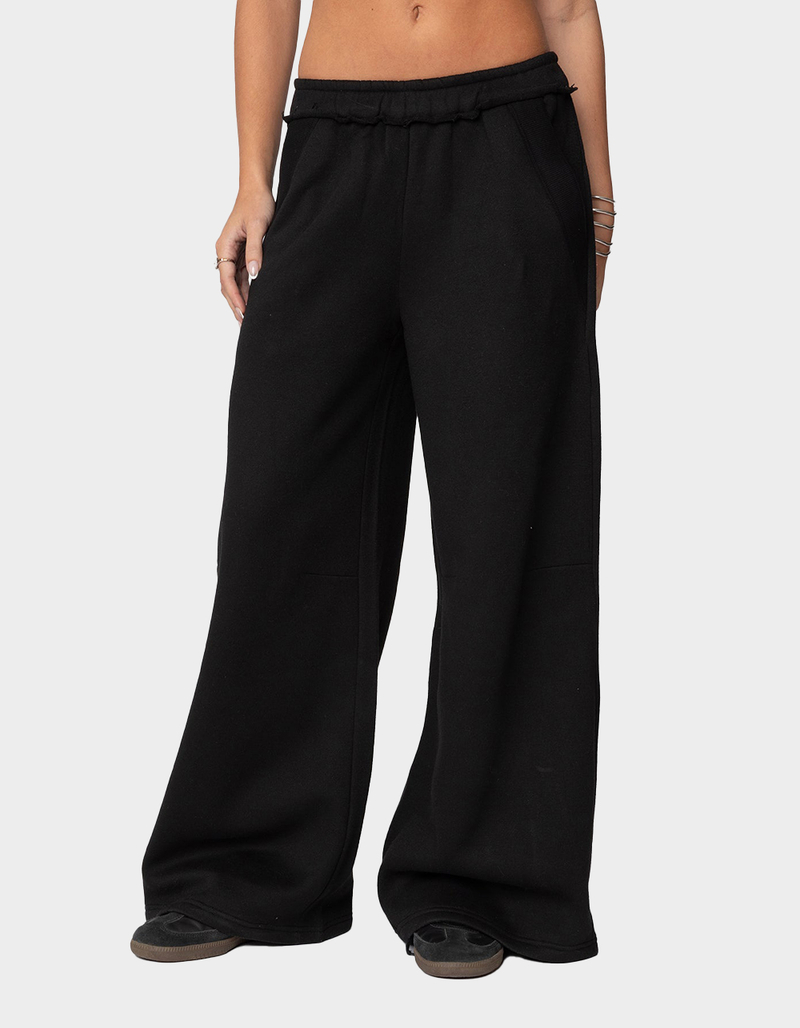 EDIKTED Kori Oversized Sweatpants image number 0