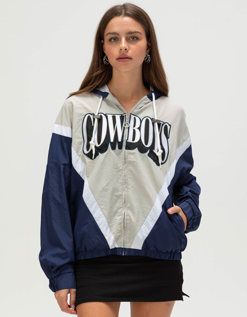 WEAR BY ERIN ANDREWS Dallas Cowboys Womens Windbreaker Jacket image number 0