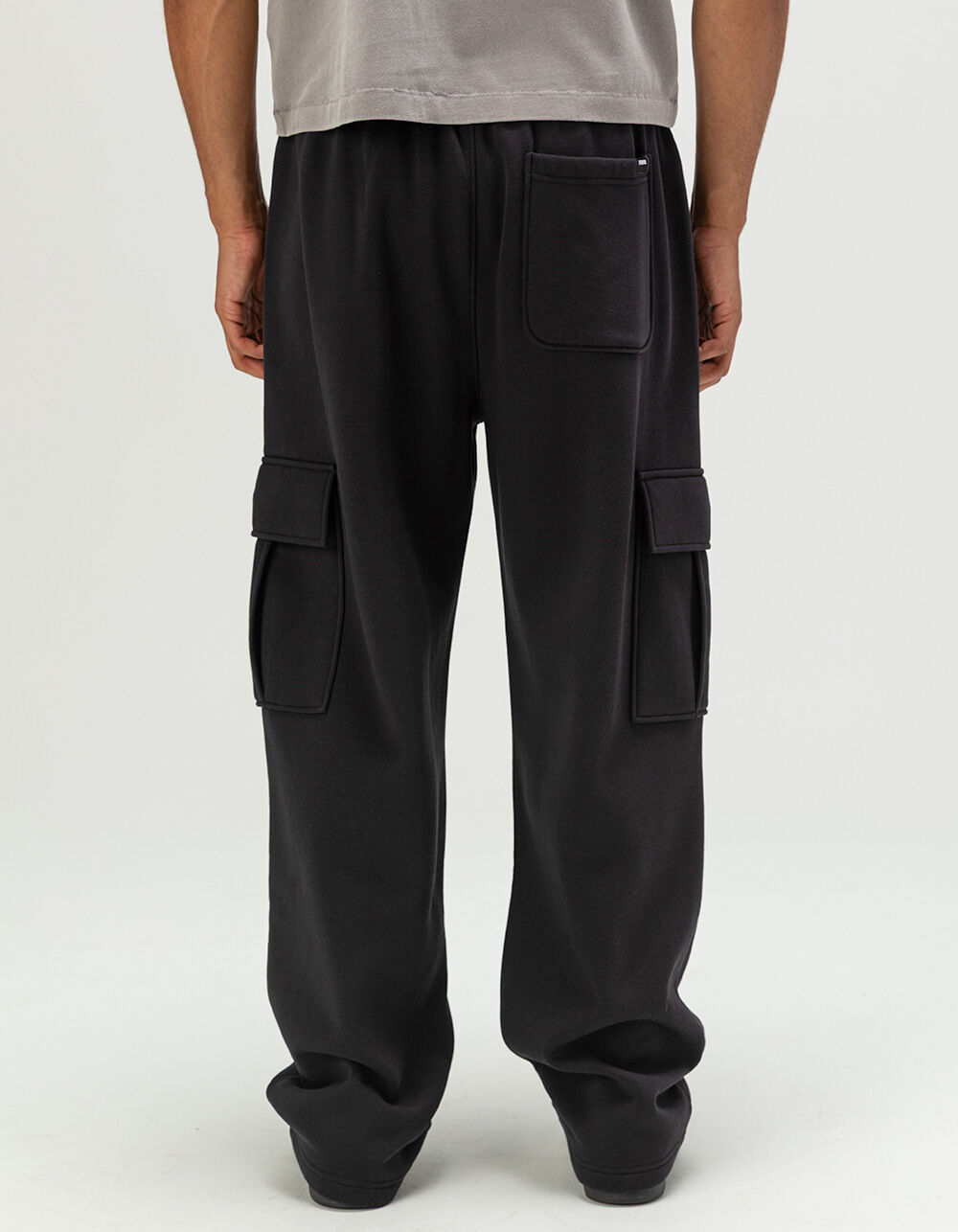 RSQ Mens Baggy Cargo Sweatpants - BLACK - M | Tillys