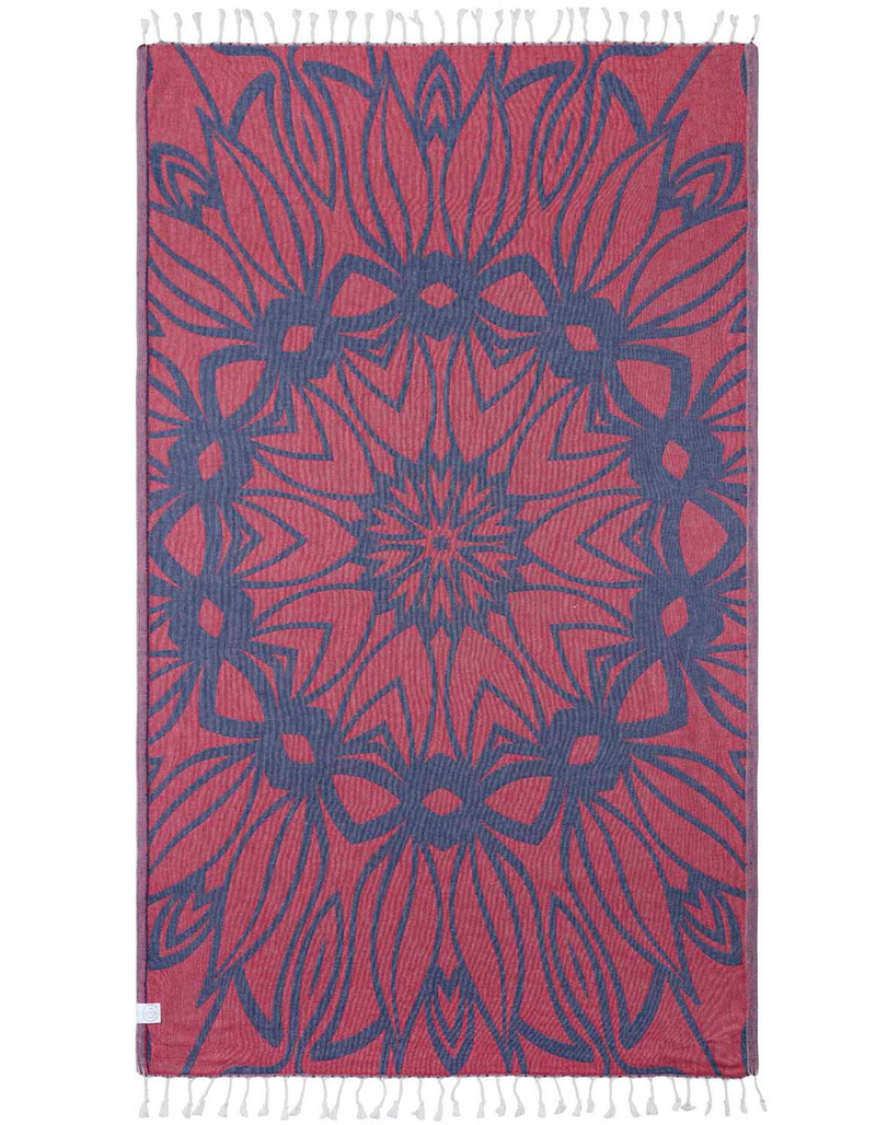 SAND CLOUD Firecracker Towel image number 3