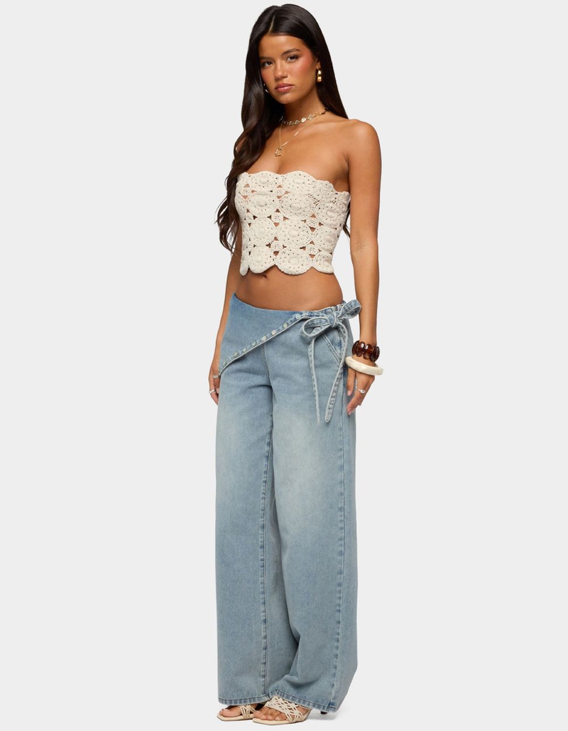 EDIKTED Laurin Crochet Strapless Top image number 3