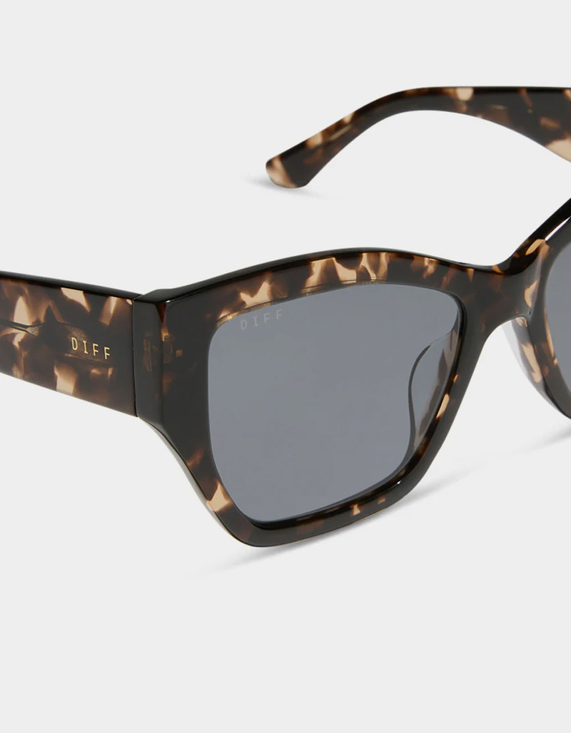 DIFF EYEWEAR Vivienne Polarized Sunglasses image number 3