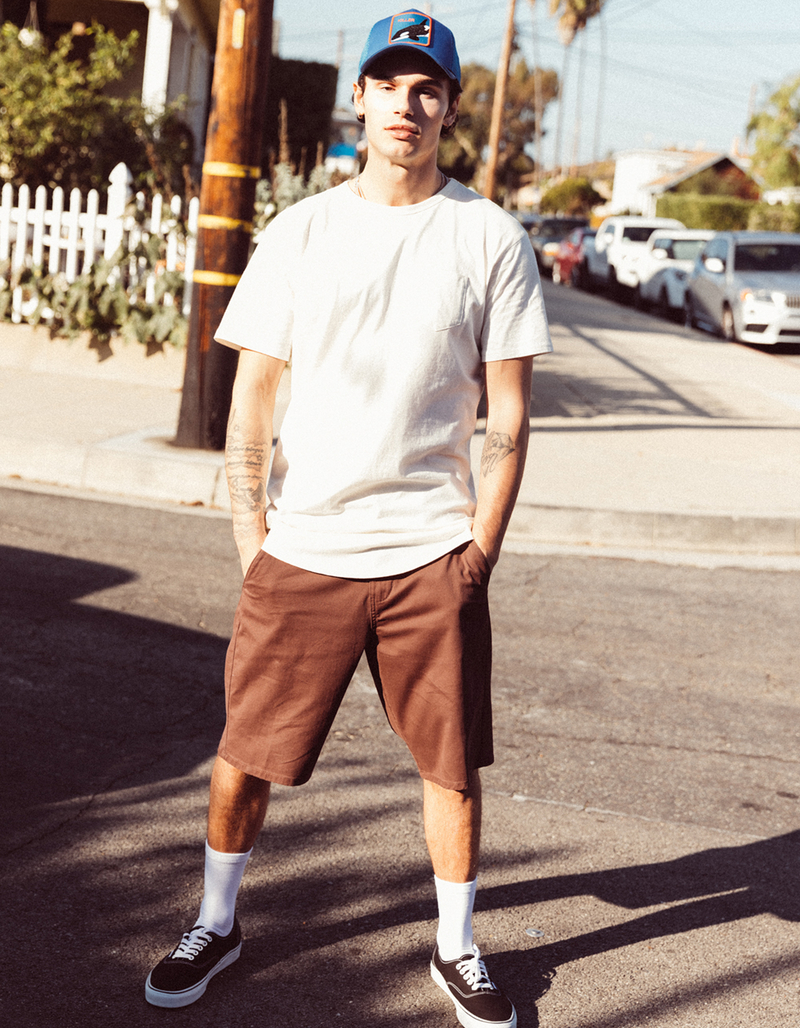 RSQ Mens Long 10" Chino Shorts image number 8