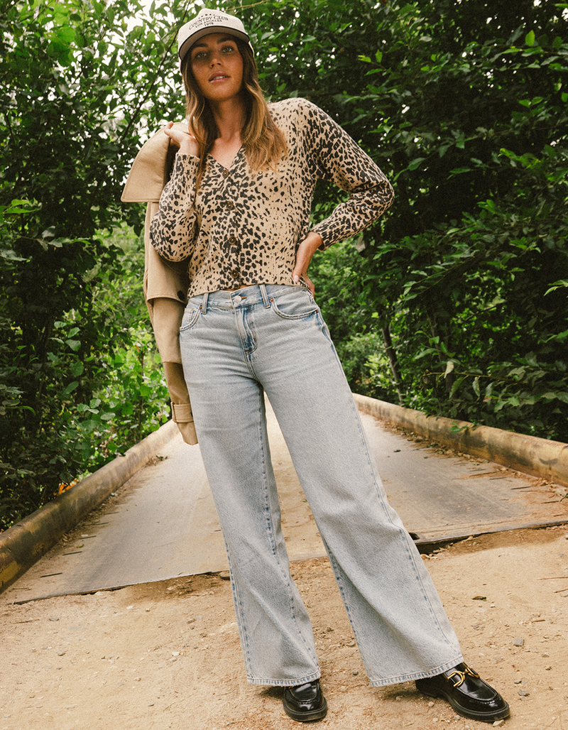WEST OF MELROSE Leopard Womens Cardigan image number 5