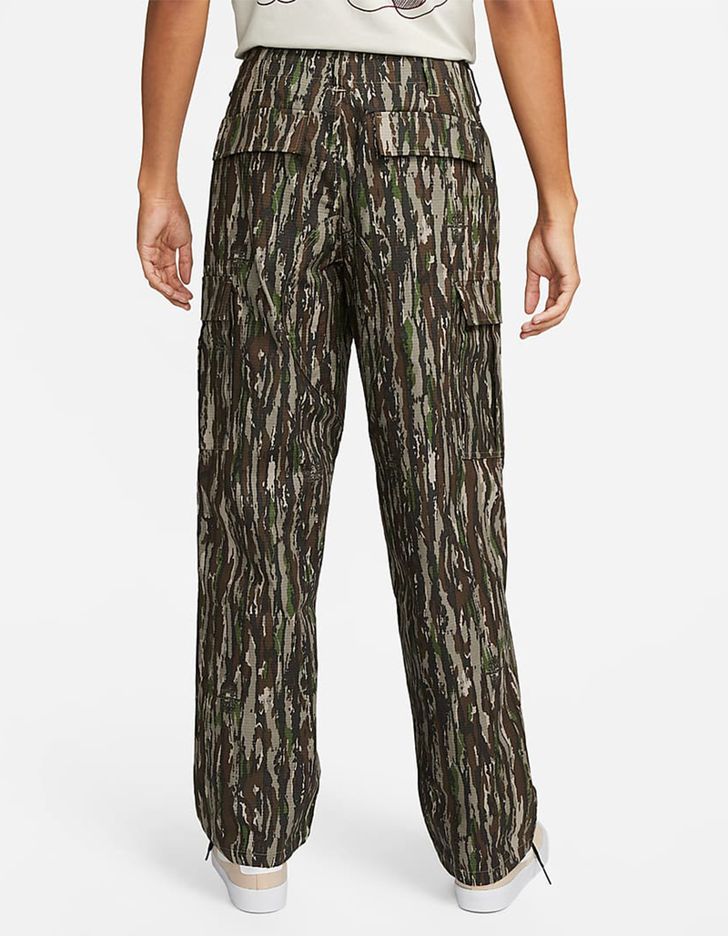 NIKE SB RealTree&trade; Skate Kearny Mens Cargo Trousers image number 3