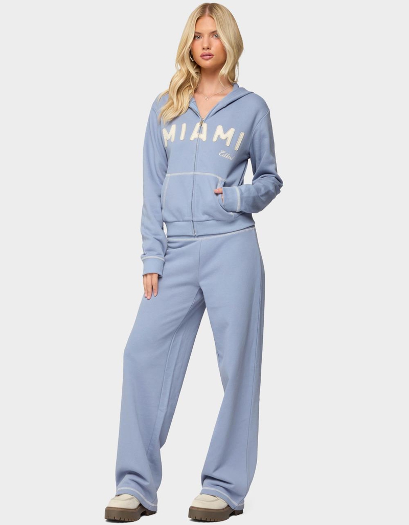 EDIKTED Miami Babe Sweatpants image number 3