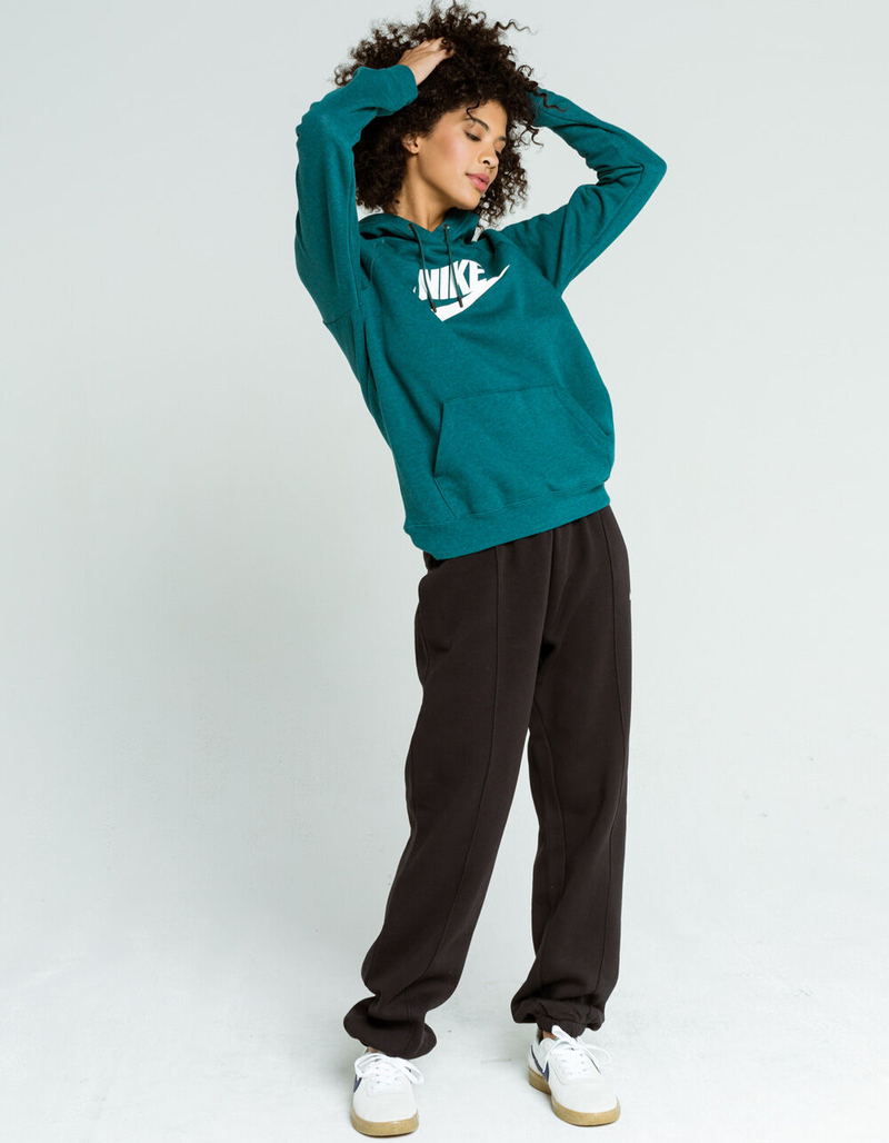 NIKE Essential Womens Hoodie image number 3