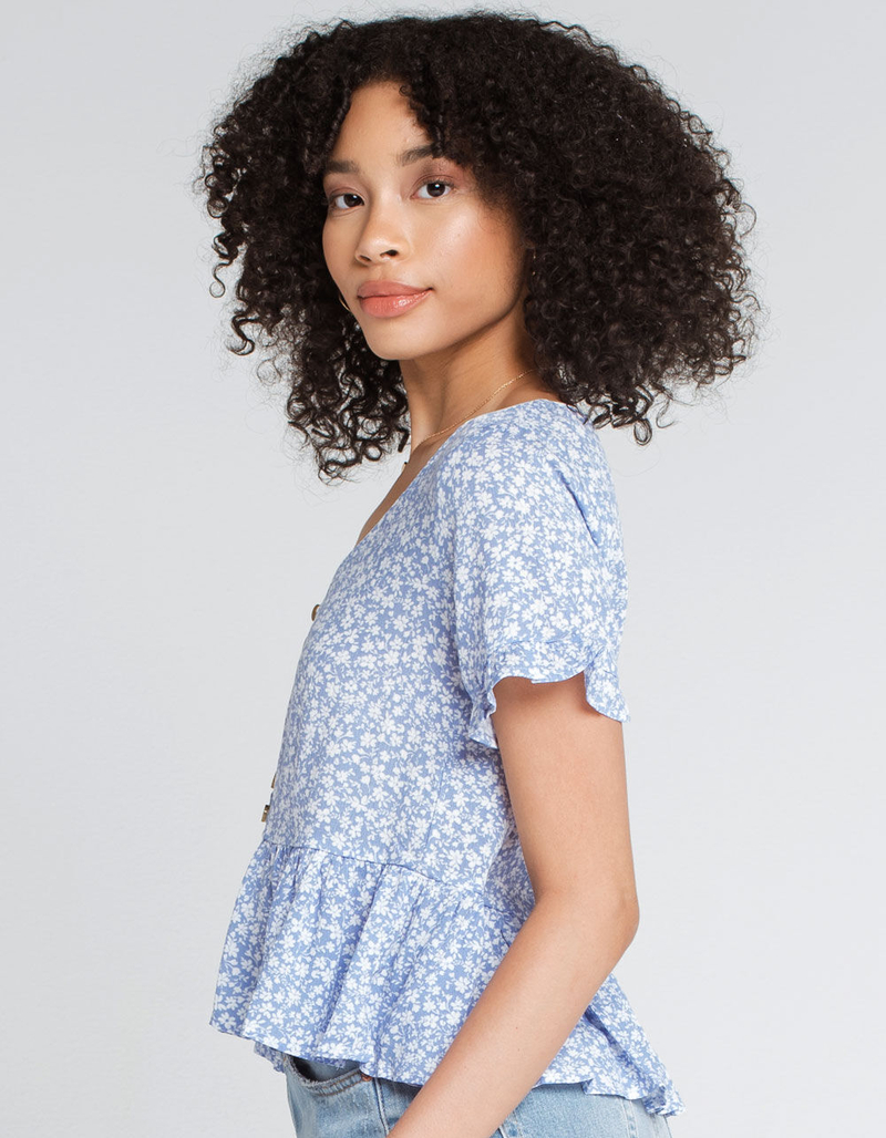SKY AND SPARROW Ditsy Ruffle Womens Light Blue Babydoll Top image number 1