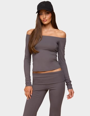EDIKTED Tezia Off Shoulder Long Sleeve Top Primary Image