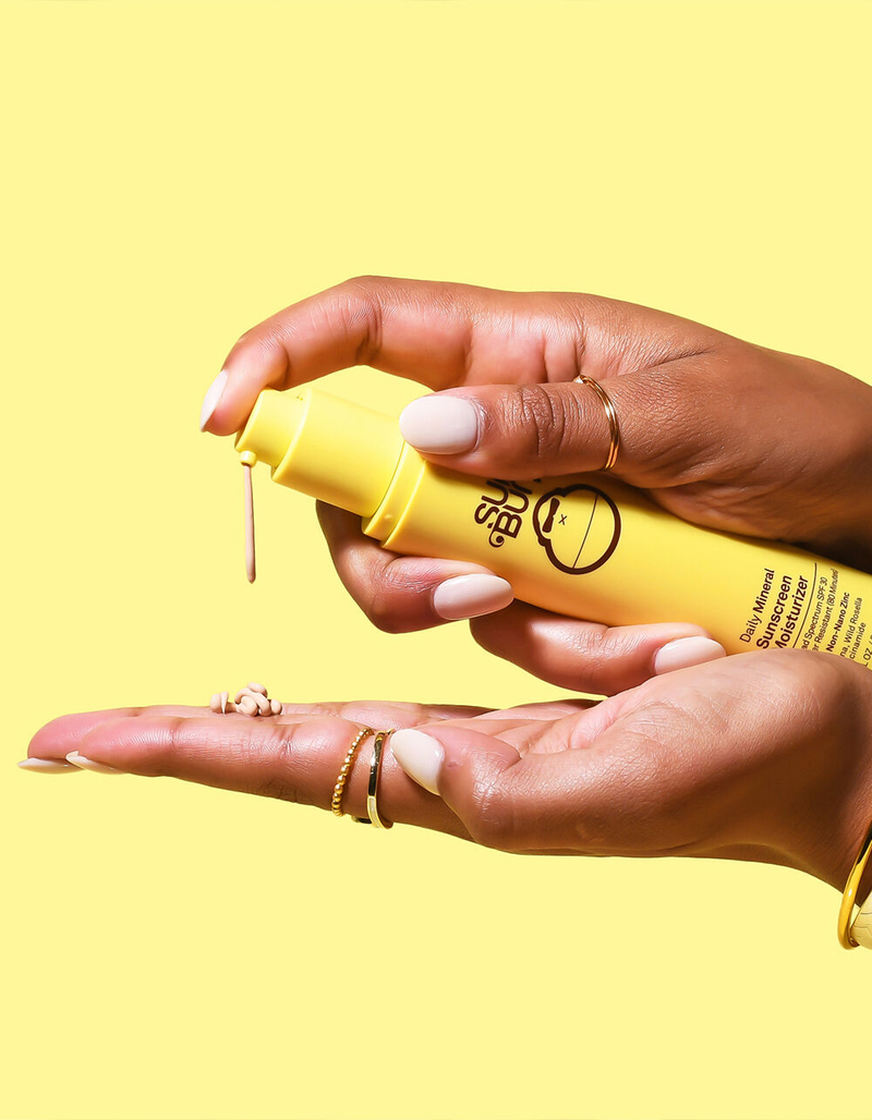 SUN BUM Daily Mineral Sunscreen Moisturizer SPF 30 image number 5