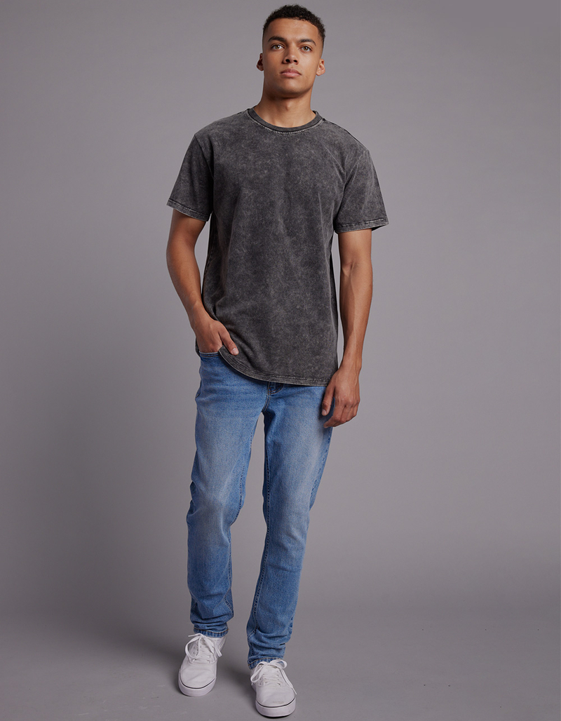 RSQ Mens Relaxed Taper Medium Tint Denim Jeans image number 4
