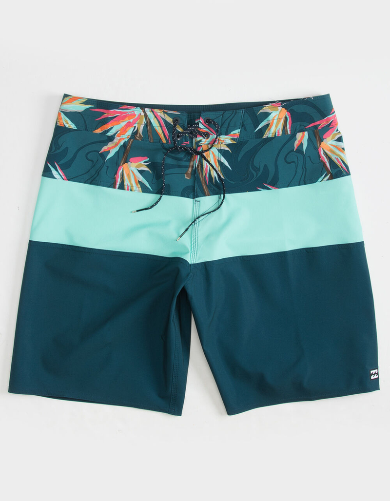 BILLABONG Tribong Pro Mens Boardshorts image number 0
