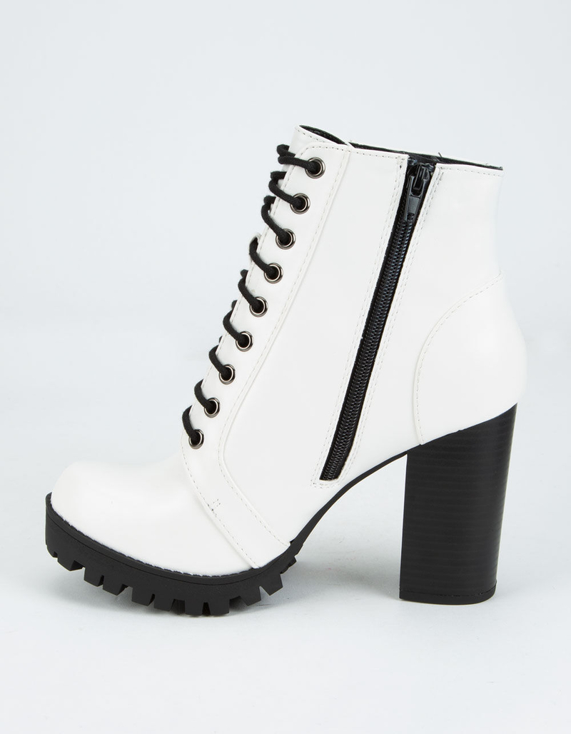 SODA Lug Sole Solid Lace Up Womens Boots image number 2