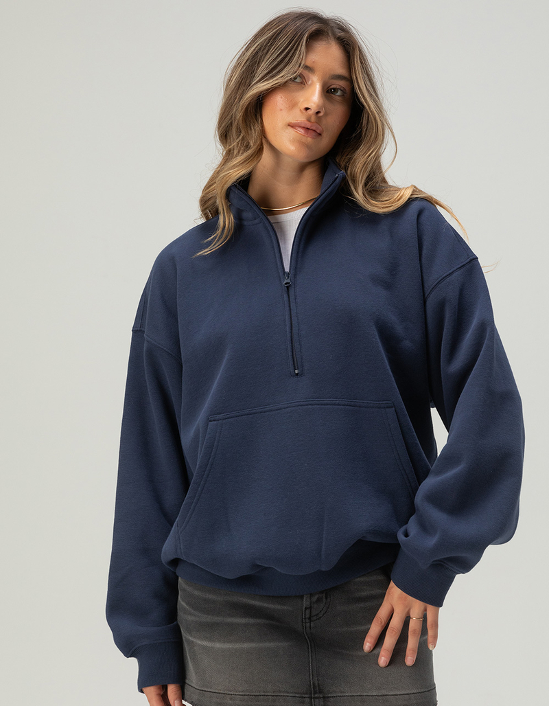 TILLYS Half-Zip Womens Sweatshirt image number 0