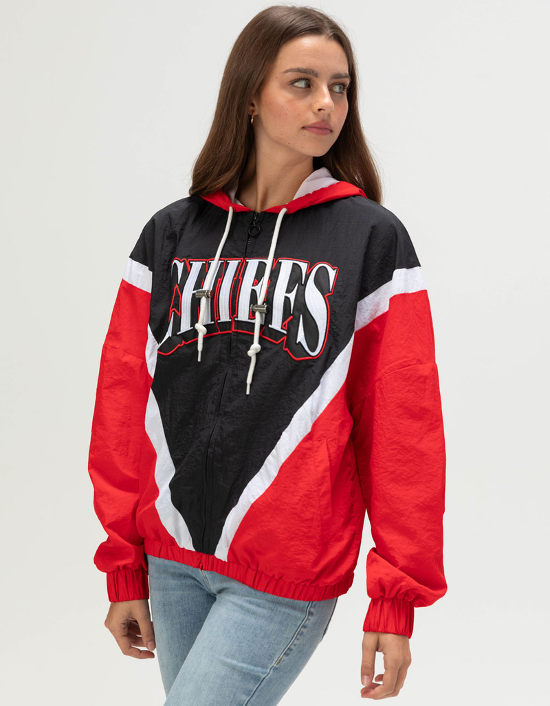 WEAR BY ERIN ANDREWS Kansas City Chiefs Womens Windbreaker Jacket image number 2