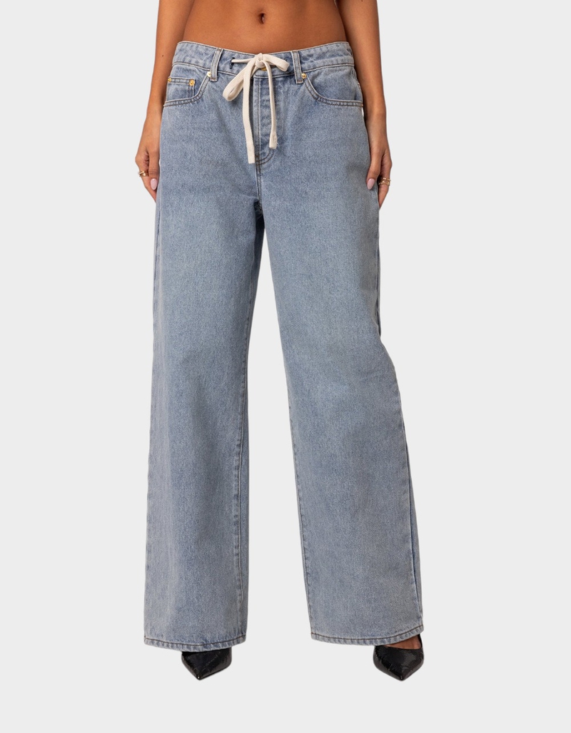 EDIKTED Wynn Low Rise Oversized Jeans image number 0