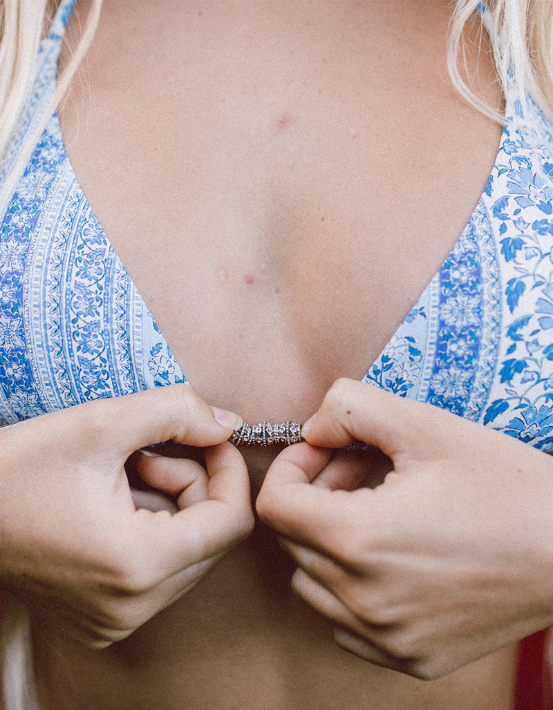 DAMSEL Texture Triangle Bikini Top image number 5