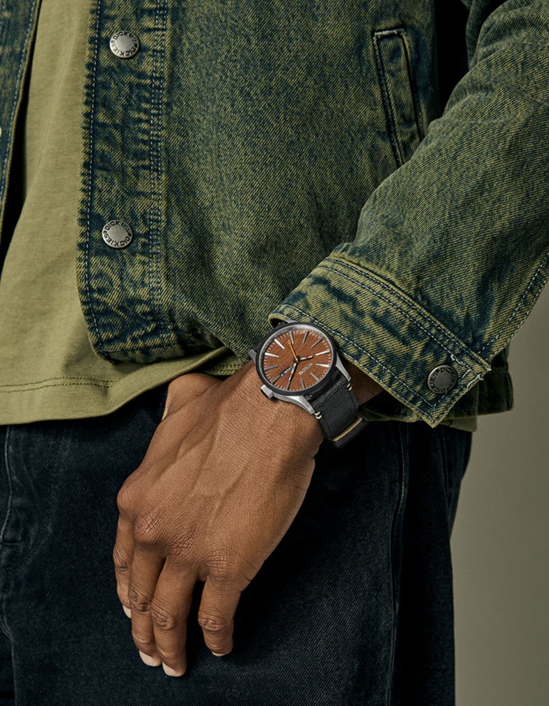 NIXON Sentry Leather Watch image number 7