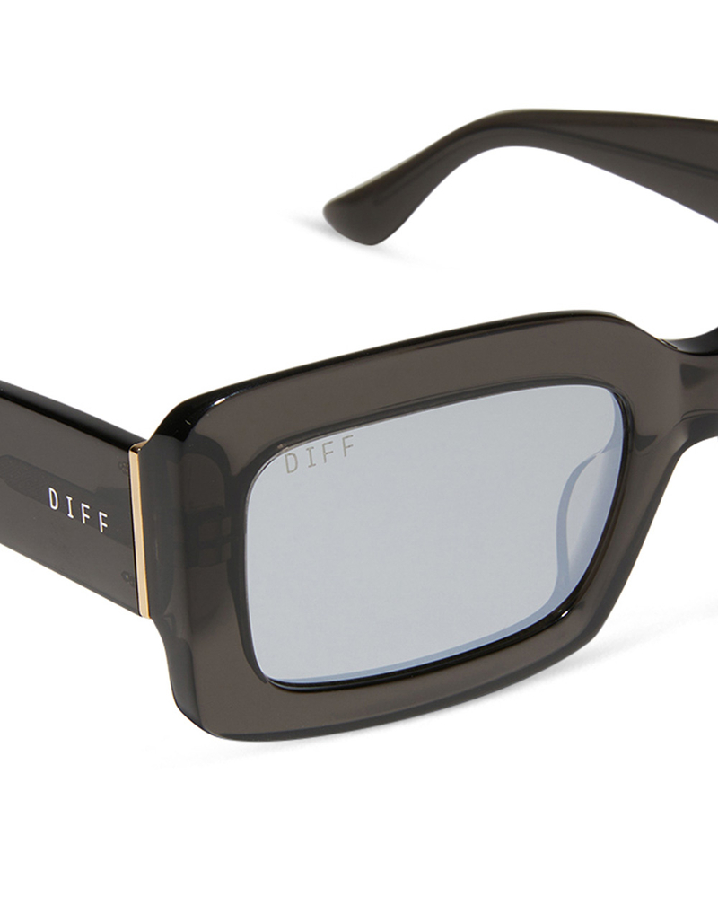 DIFF EYEWEAR Indy Polarized Sunglasses image number 2