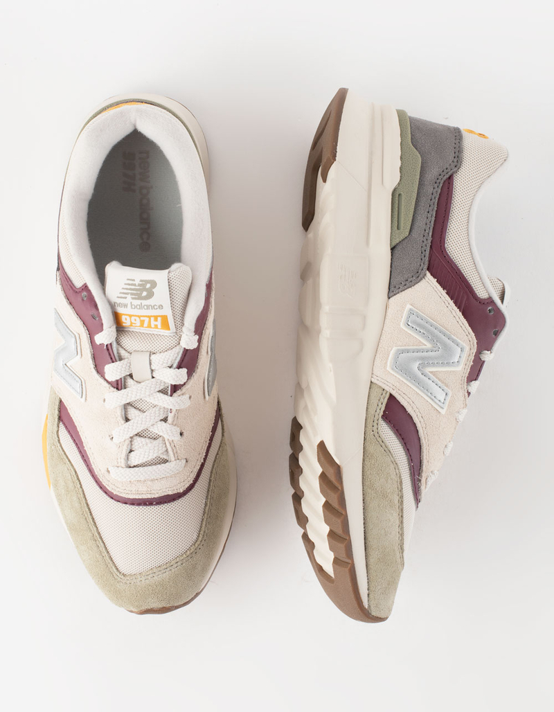 NEW BALANCE 997 Womens Shoes image number 4