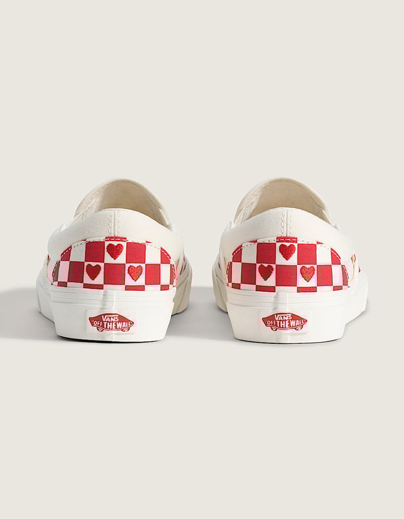 VANS Checkerboard Hearts Womens Classic Slip-On Shoes image number 3