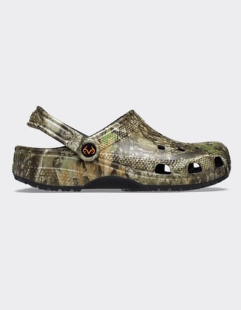 CROCS x Realtree APX® Classic Clogs Primary Image