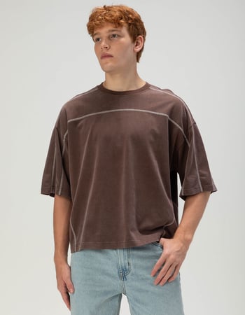 RSQ Mens Seamed Baggy Crop Tee Primary Image
