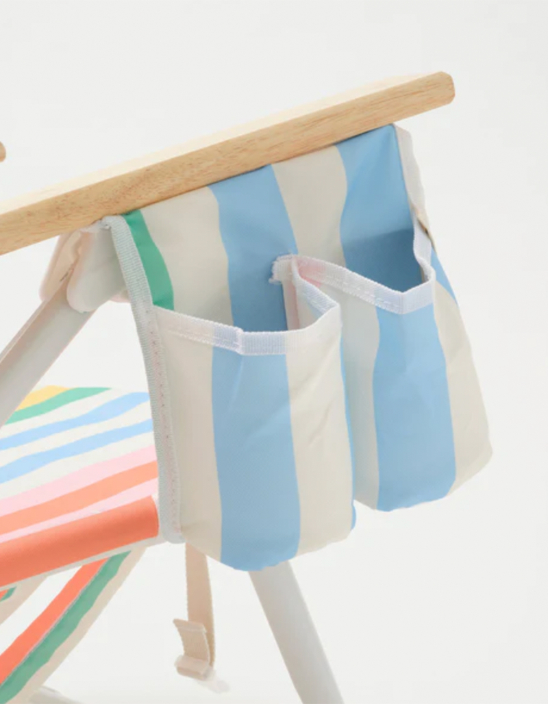 SUNNYLIFE Deluxe Beach Chair image number 5