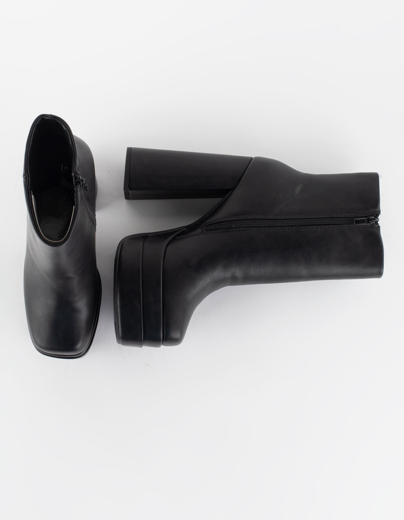 SODA Womens Double Platform Ankle Boots image number 4