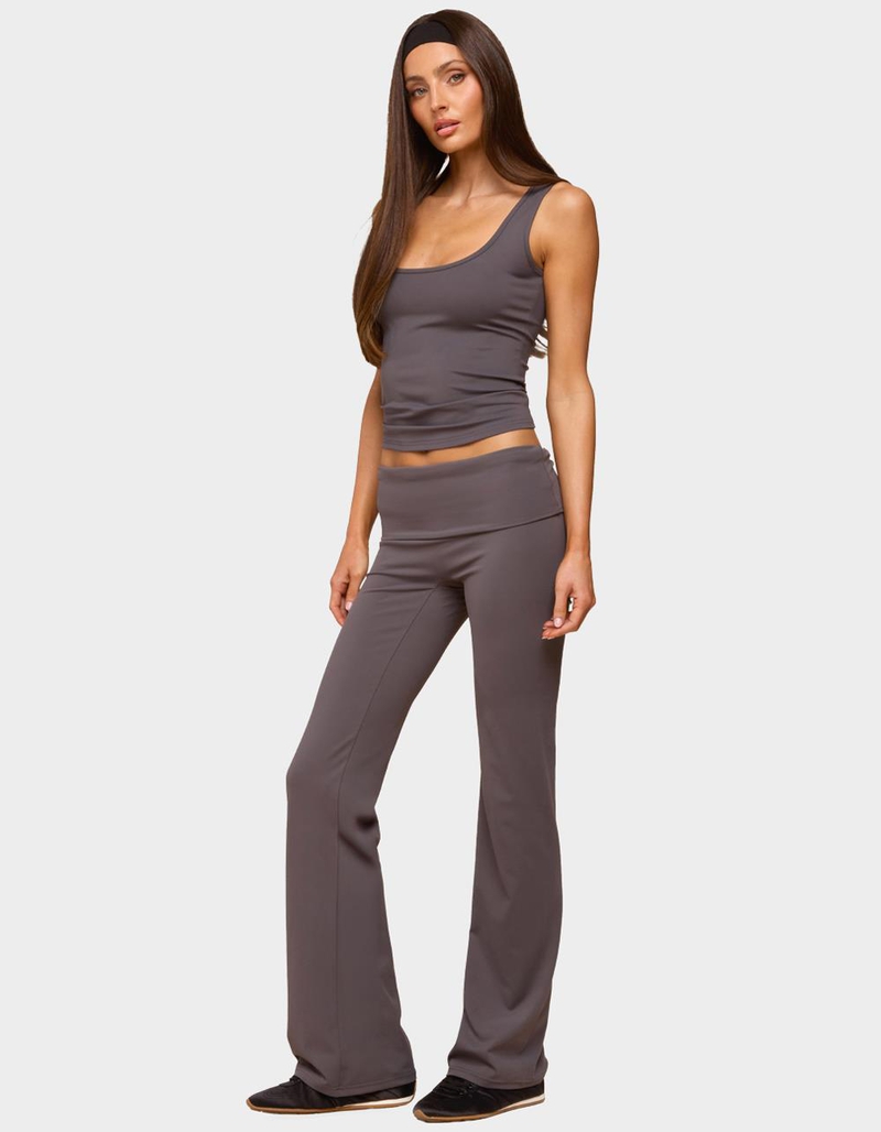EDIKTED Kiarra Scoop Neck Tank Top image number 4