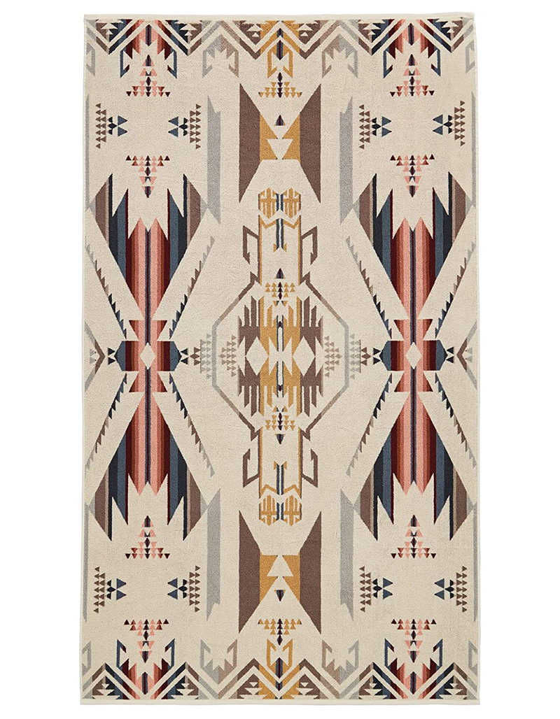 PENDLETON White Sands Spa Towel image number 1